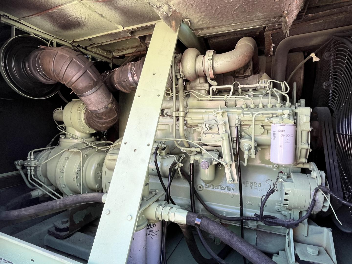 ./imagenes/INVOICE/2019/16904/COMPRESOR SULLAIR 900HD TQ 900 (24).JPG